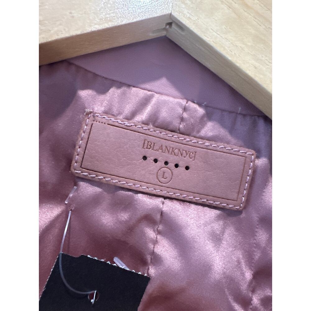 SOLD - Picture 4 of 5